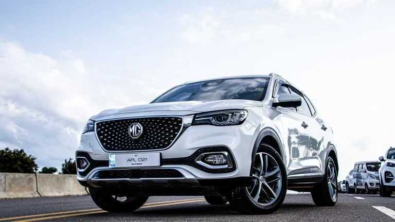 MG IM6 EV: el nuevo SUV eléctrico premium quiere competir por tecnología, potencia y carga rápida