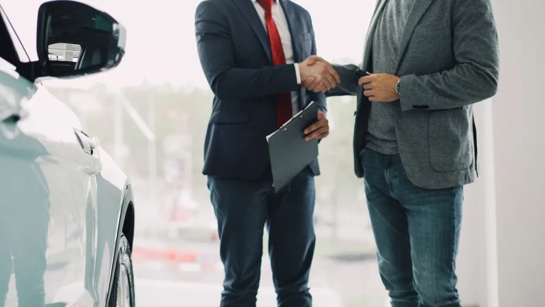 Qué mirar en el precio de un coche nuevo: por qué la cuota mensual puede engañar